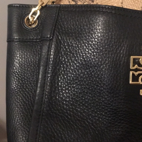 Tory Burch black leather with gold straps - Picture 7 of 7